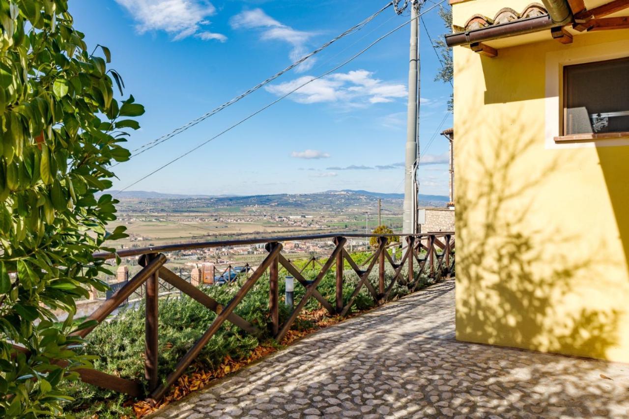 Ferienwohnung Il Tramonto Holidays Trevi Exterior foto